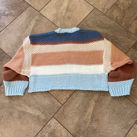 + SIMPLY SOUTHERN + Striped Cropped Sweater - Picture 8 of 10